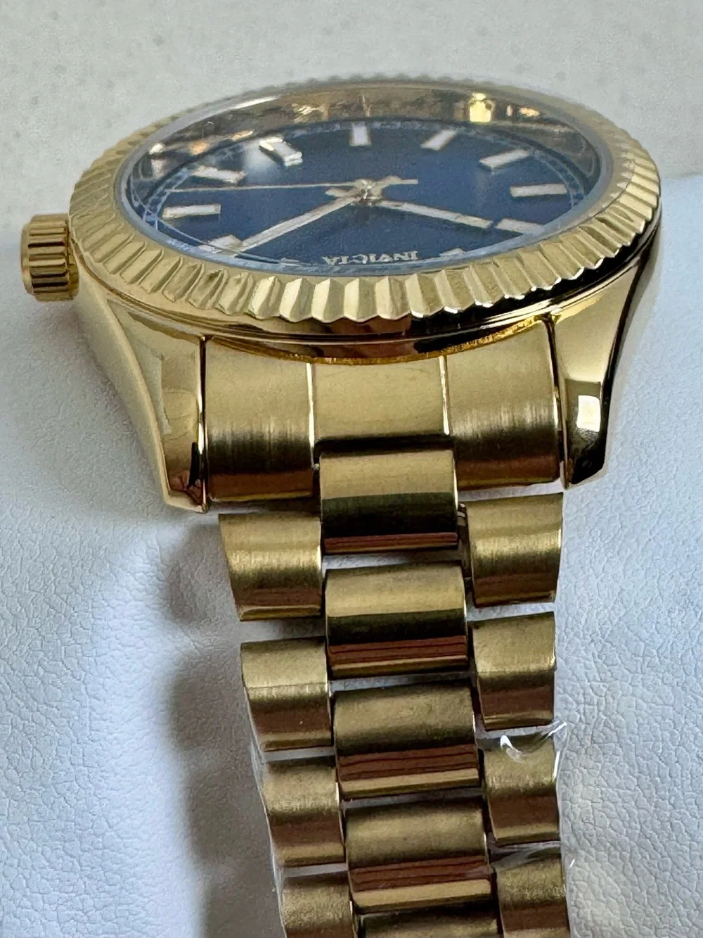 Invicta Men's Blue Dial 40mm Quartz Watch Gold-Tone Fluted Bezel NWT